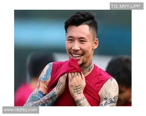 探寻足球场上的独特风景那些没有纹身的足球明星们的故事与魅力